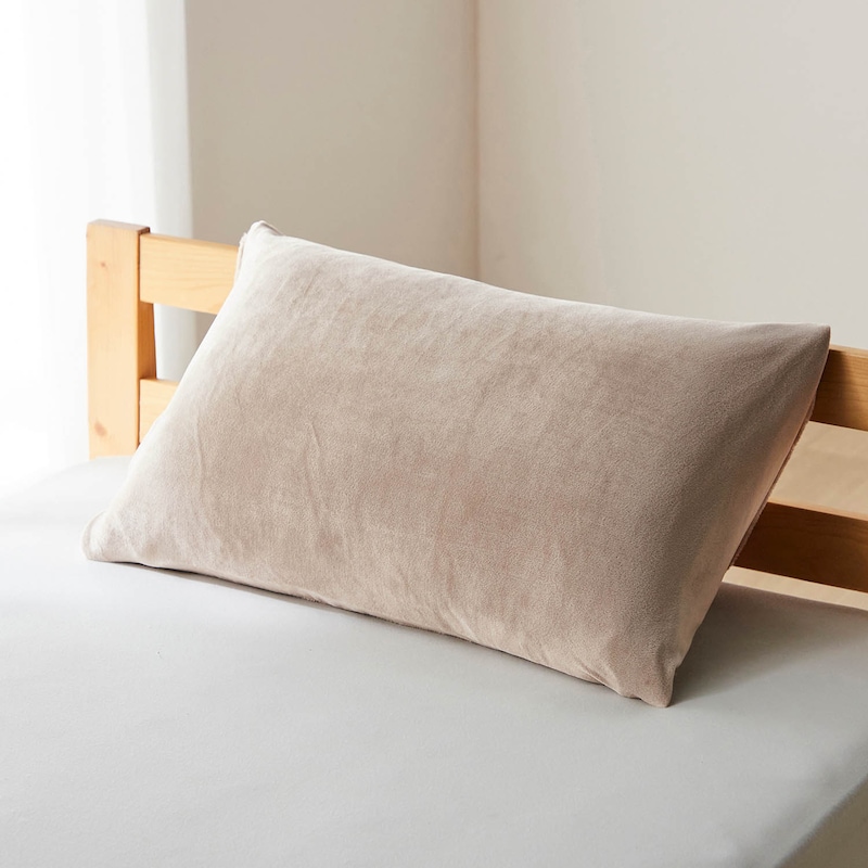 ベージュ／メルトロパフ生地面