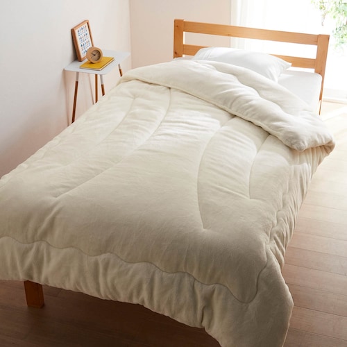 あったかなめらかなそのまま使える吸湿発熱4層掛け布団 【幸せホルモンが出る肌触り】