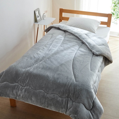 あったかなめらかなそのまま使える吸湿発熱4層掛け布団 【幸せホルモンが出る肌触り】