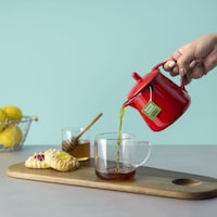 蓋を開けることなく、ティーバッグを引き上げられるユニークなデザイン