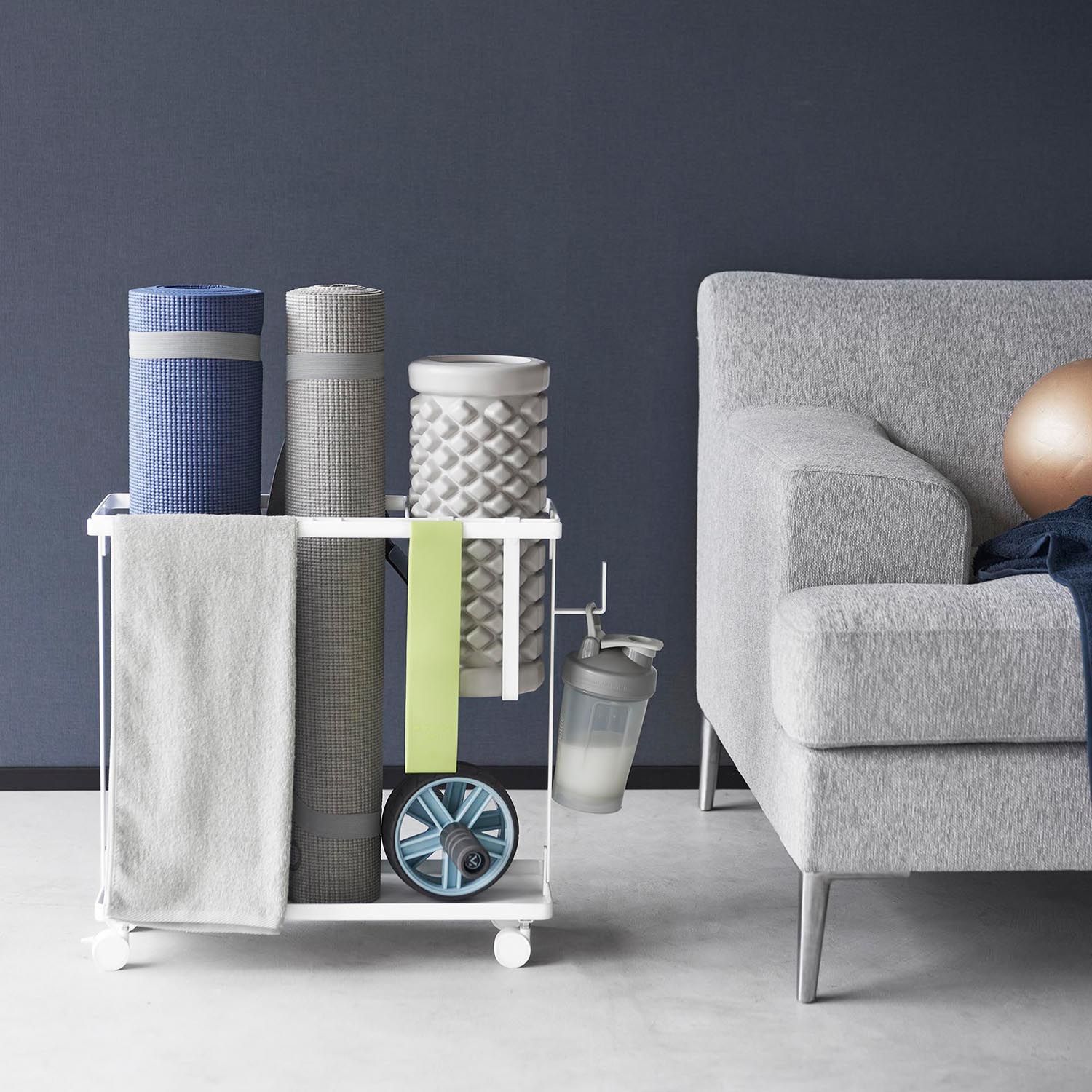 【タワー/tower】キャスター付きフィットネスグッズ収納ラック 【タワー/tower】キャスター付きフィットネスグッズ収納ラック