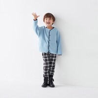 ブラックチェック／モデル身長111cm・110サイズ着用