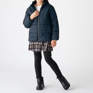 ブラック／モデル身長130cm・130サイズ着用