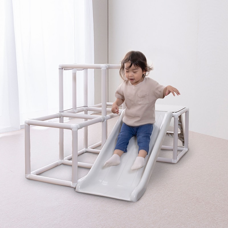 敷き詰めて、子供の遊び場にもぴったり