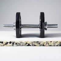 マットには約4cmの高密度ウレタンを使用し、へたりにくい