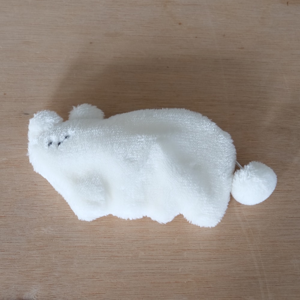 ワントロ（ゆきいろ）※ワントロくんの顔部分は少し個体差があります。あらかじめご了承ください。