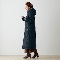 モデル身長168cm／M ※写真は撮影用のため、ウエスト上＋1㎝、ウエスト下＋6㎝になります