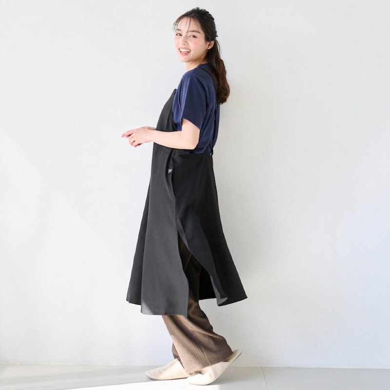 モデル身長167cm/M　※写真は撮影用のため身丈+3cmになります。