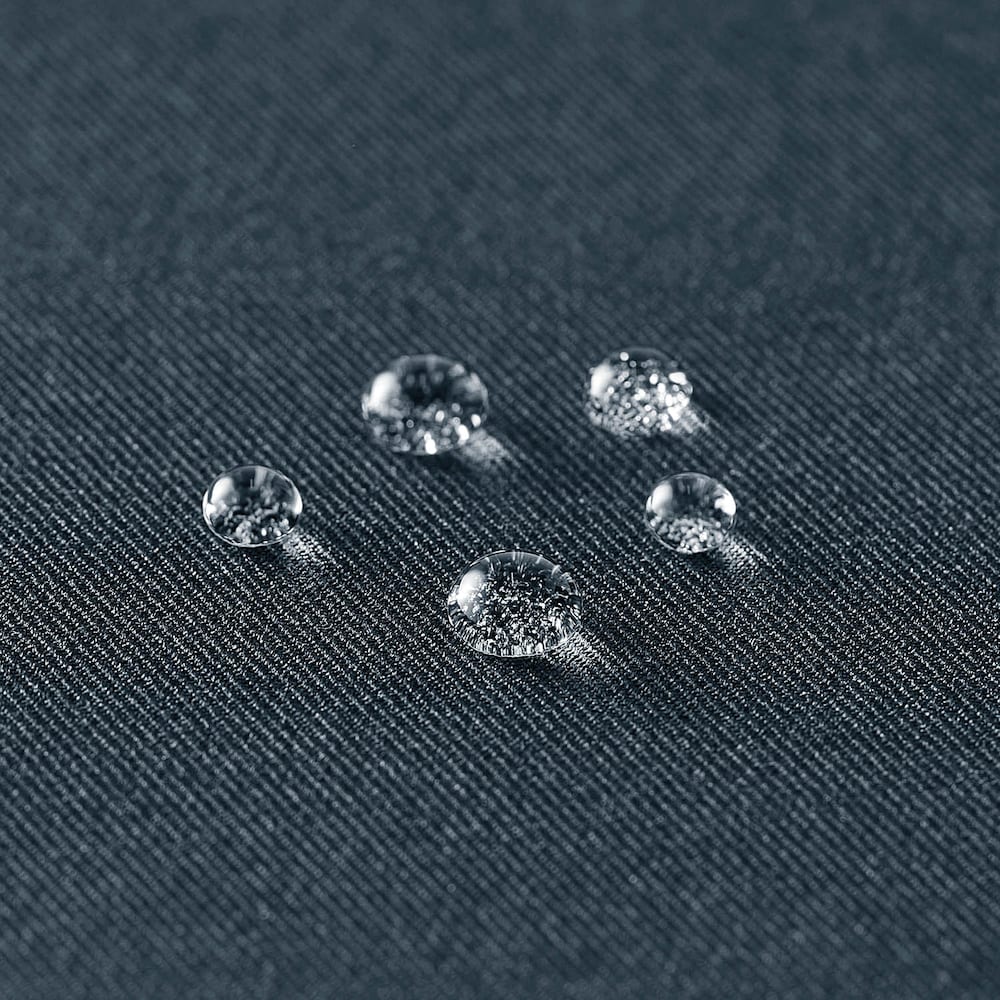 撥水加工付きで汚れがつきにくく家事にぴったり
