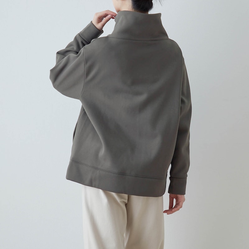 モデル身長166cm／M