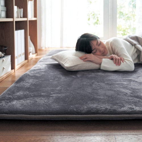 撥水・防汚・抗菌防臭・防ダニ加工付きの掃除がしやすいスッキリウレタン入りラグ（ボリュームタイプ）