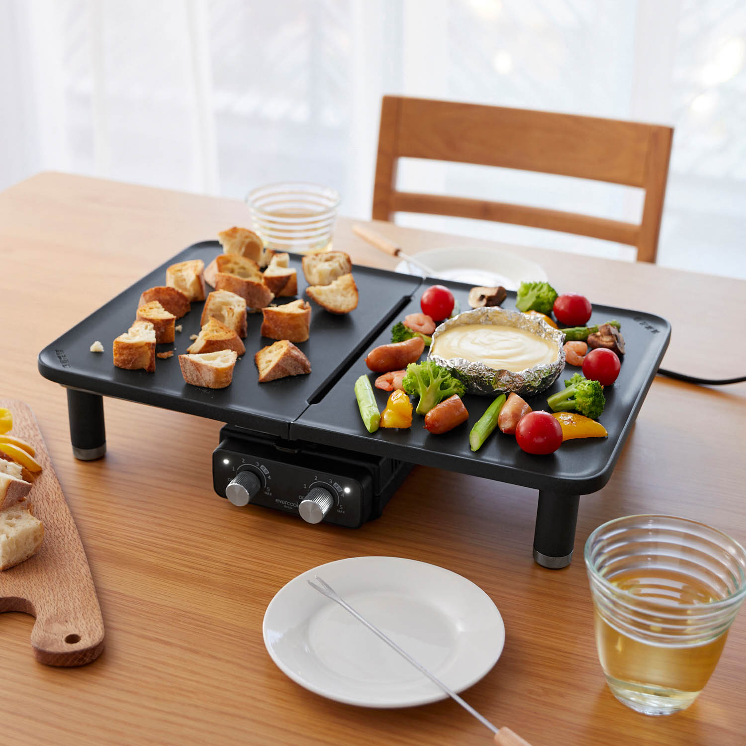 【エバークック/evercook】コンパクトにたためる & プレートが洗えるホットプレート