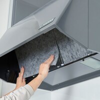 付属の取付け用テープファスナーで取り替えも簡単