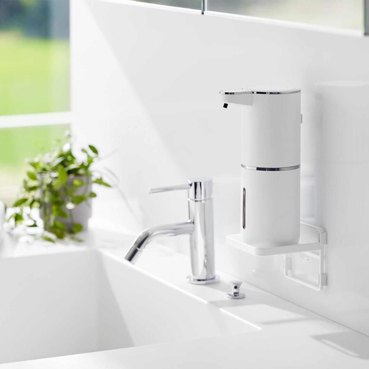 【タワー/tower】フィルムフック ソープディスペンサー収納トレー 【タワー/tower】フィルムフック ソープディスペンサー収納トレー