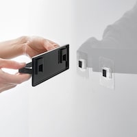 フィルムフックで簡単に設置可能です。