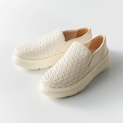 美脚本革メッシュスリッポン