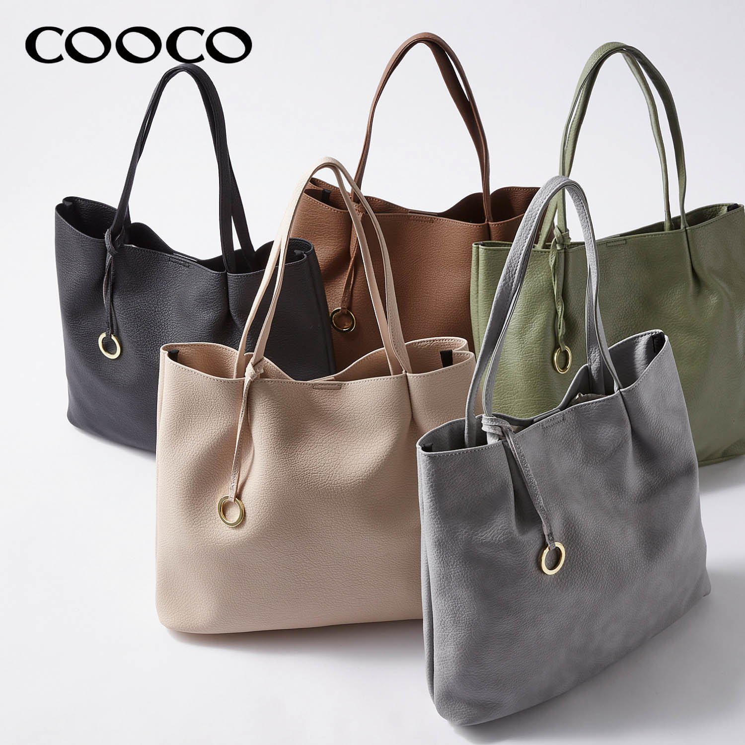 【クーコ/COOCO】チャーム付きダブルタックトートバッグ