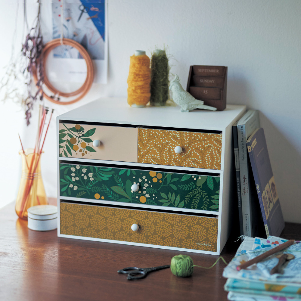 【ミニラボ/mini labo】卓上3段チェスト/森の中で 「ミニラボ」 【ミニラボ/mini labo】卓上3段チェスト/森の中で 「ミニラボ」