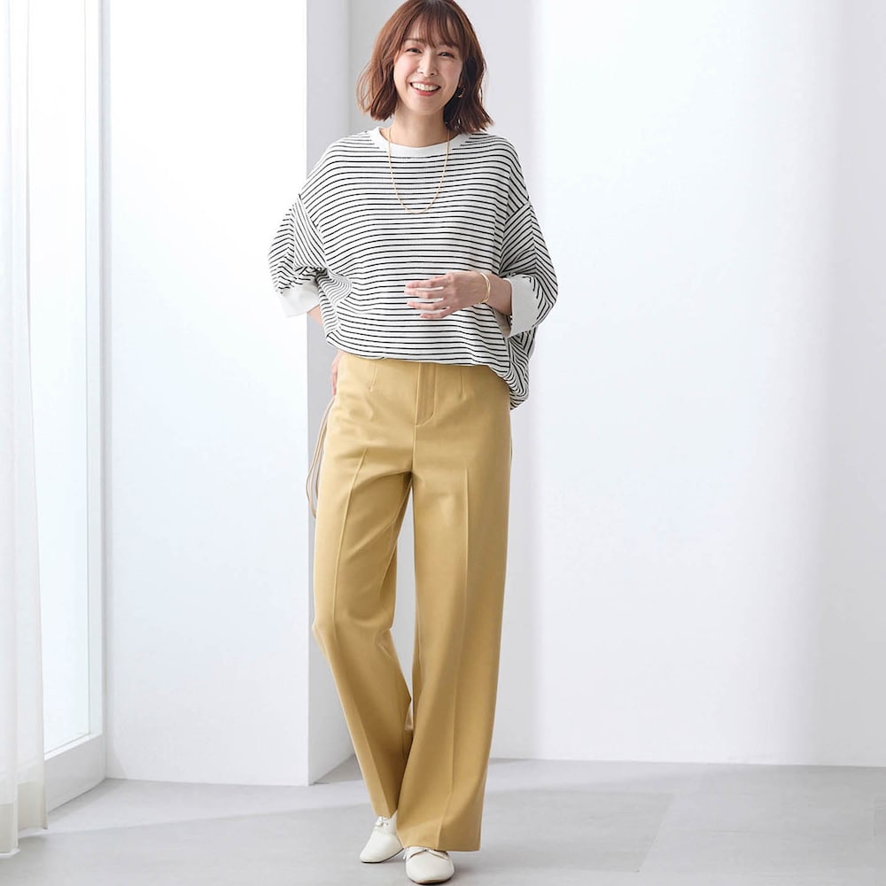 モデル身長169cm／M・股下70cm　※写真は撮影用のため股下+6cmになります。