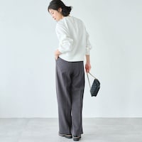 モデル身長168cm／M・股下70cm　※写真は撮影用のため股下+6cmになります。