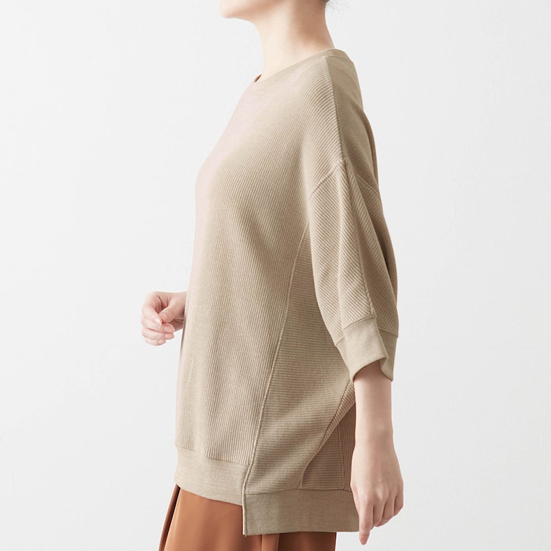 モデル身長168cm／M