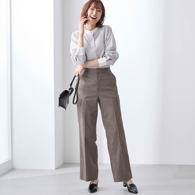 モデル身長169cm／M・股下70cm　※写真は撮影用のため股下+6cmになります。