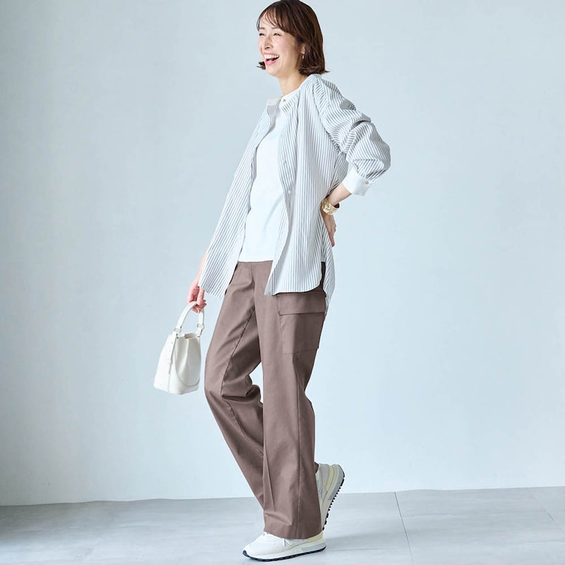 モデル身長169cm／M・股下70cm　※写真は撮影用のため股下+6cmになります。
