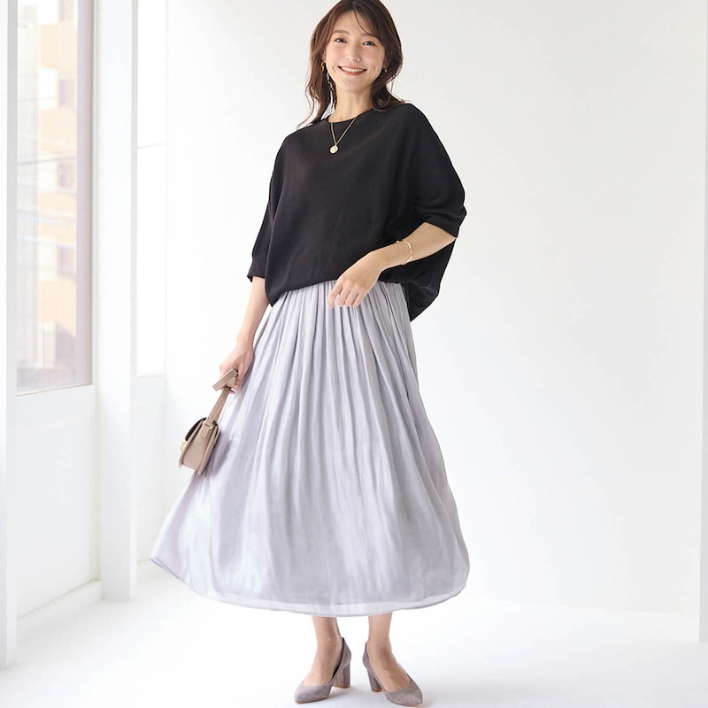 モデル身長170cm／M　※写真は撮影用のため総丈+6cmになります。