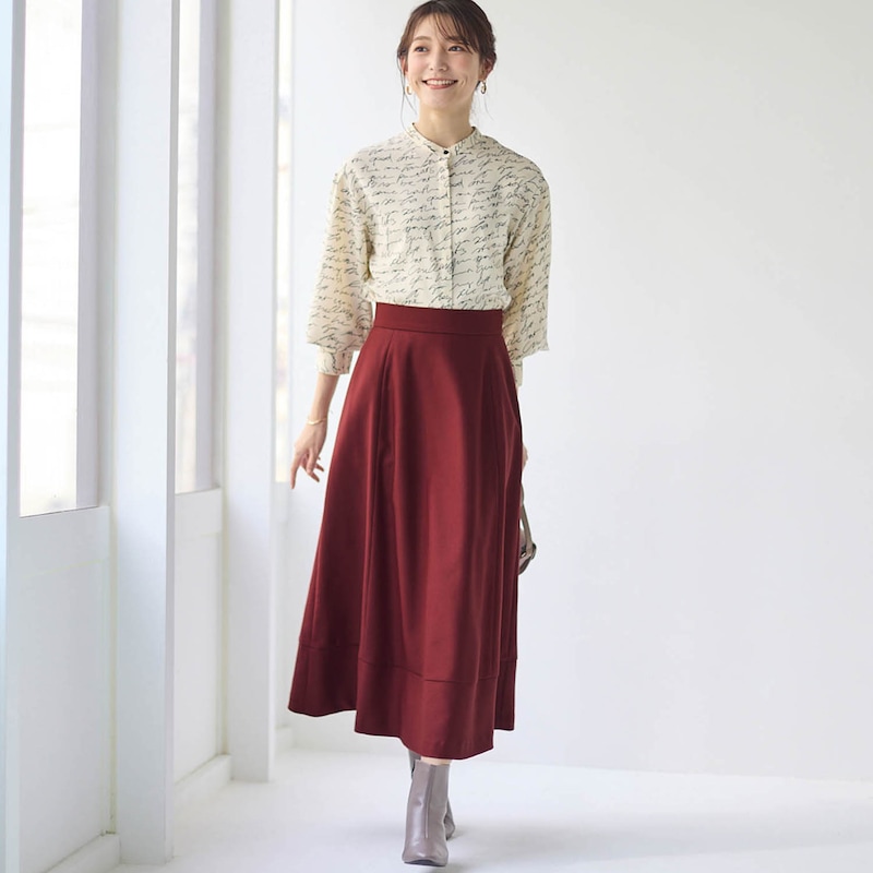 モデル身長170cm／M　※写真は撮影用のため総丈+8cmになります。