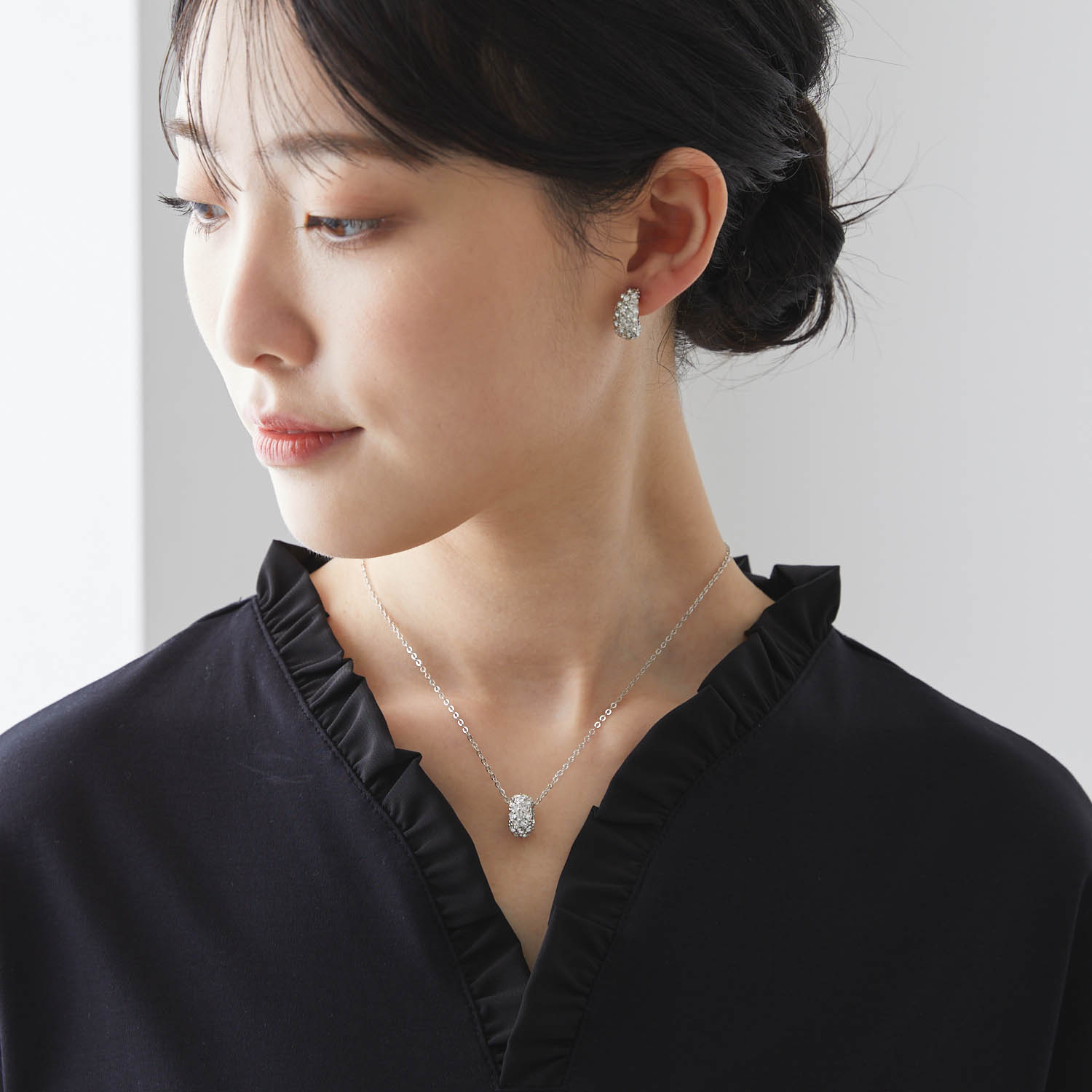 【ジョルジュレッシュ/GEORGES RECH】パヴェネックレス & イヤリングセット[日本製]