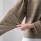 チェックのジャカード生地はストレッチ入り
