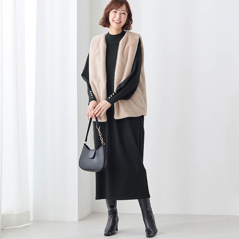 モデル身長169cm／M ※写真は撮影用のため身丈+８cmになります。