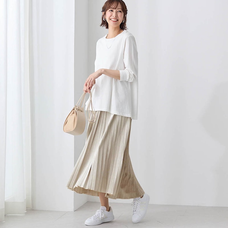 モデル身長169cm／M・総丈85cm ※写真は撮影用のため総丈+6cmになります。