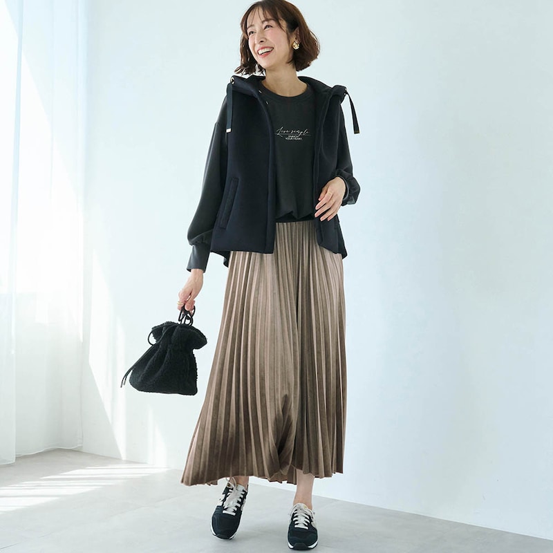 モデル身長169cm／M・総丈85cm ※写真は撮影用のため総丈+6cmになります。