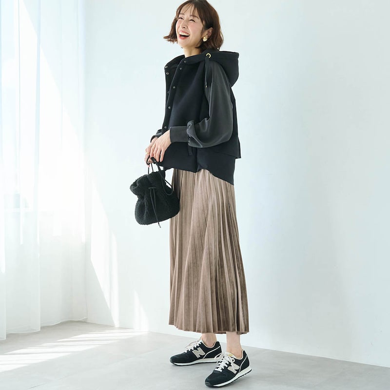モデル身長169cm／M・総丈85cm ※写真は撮影用のため総丈+6cmになります。