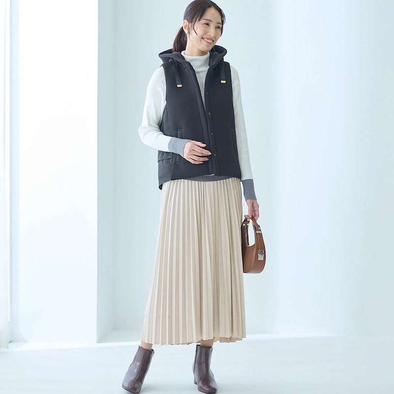 モデル身長173cm／M・総丈85cm ※写真は撮影用のため総丈＋6cmになります。