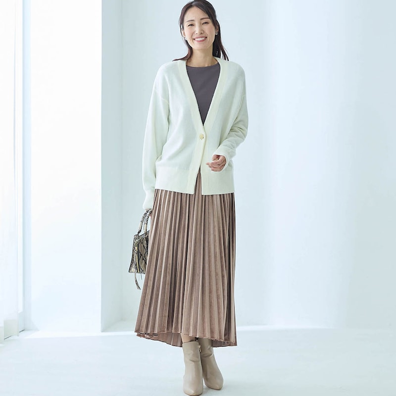 モデル身長173cm／M・総丈85cm ※写真は撮影用のため総丈＋6cmになります。