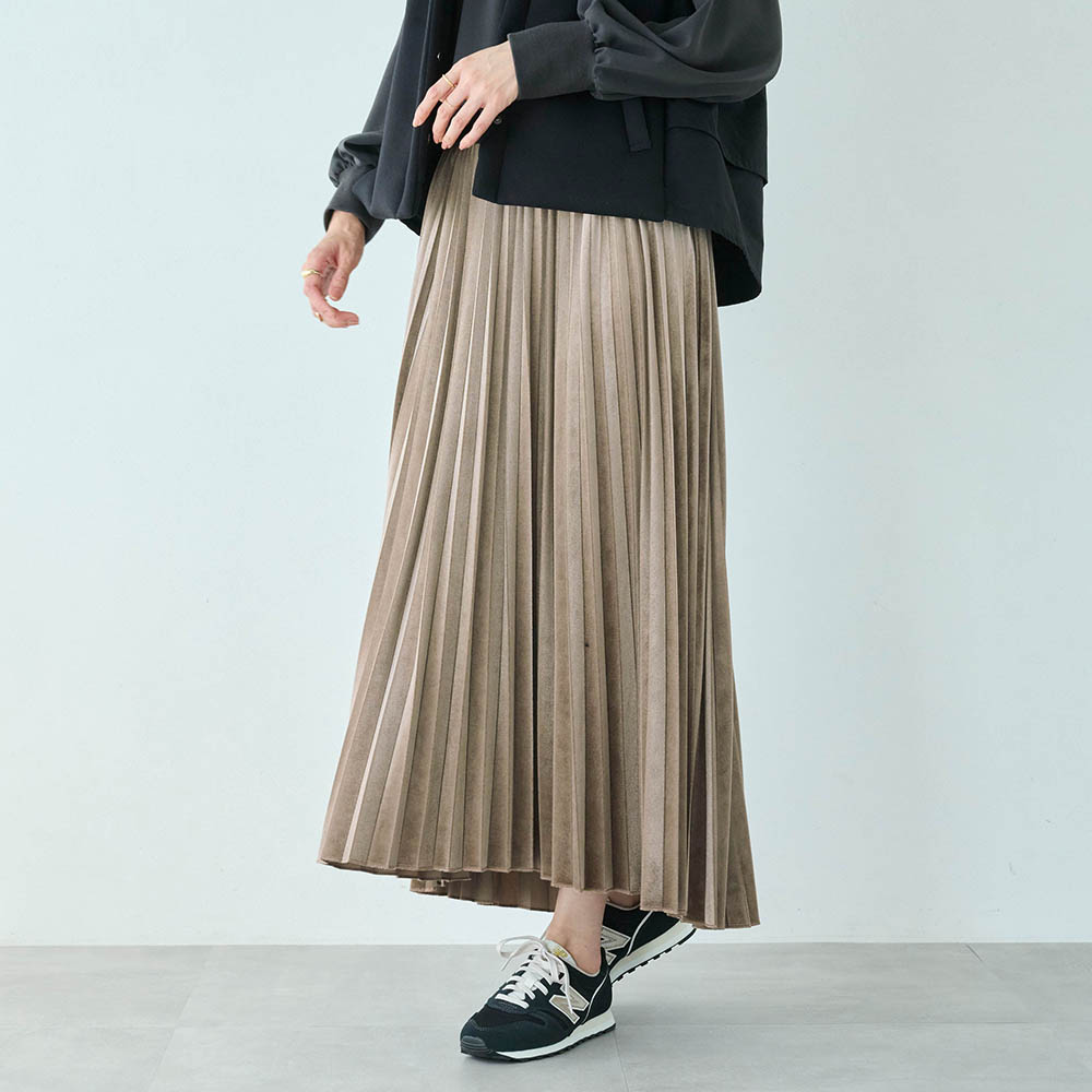 ベロアスニーカースカート(丈が選べる) 【TV newsおかえり で着用されました】 ベロアスニーカースカート(丈が選べる) 【TV newsおかえり で着用されました】