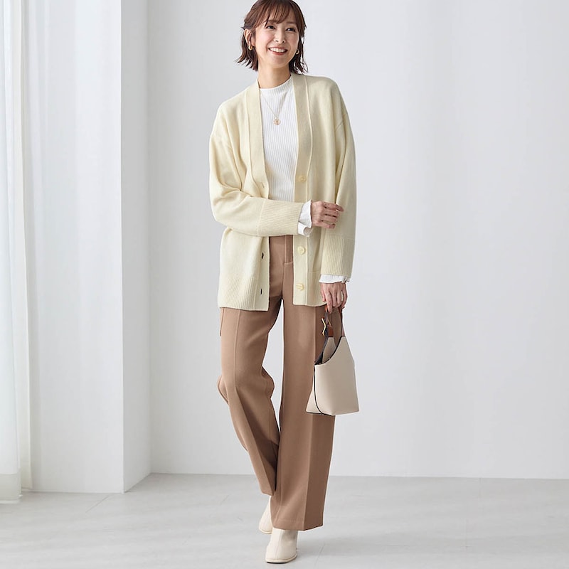 モデル身長169cm／M ＜アイボリー＞