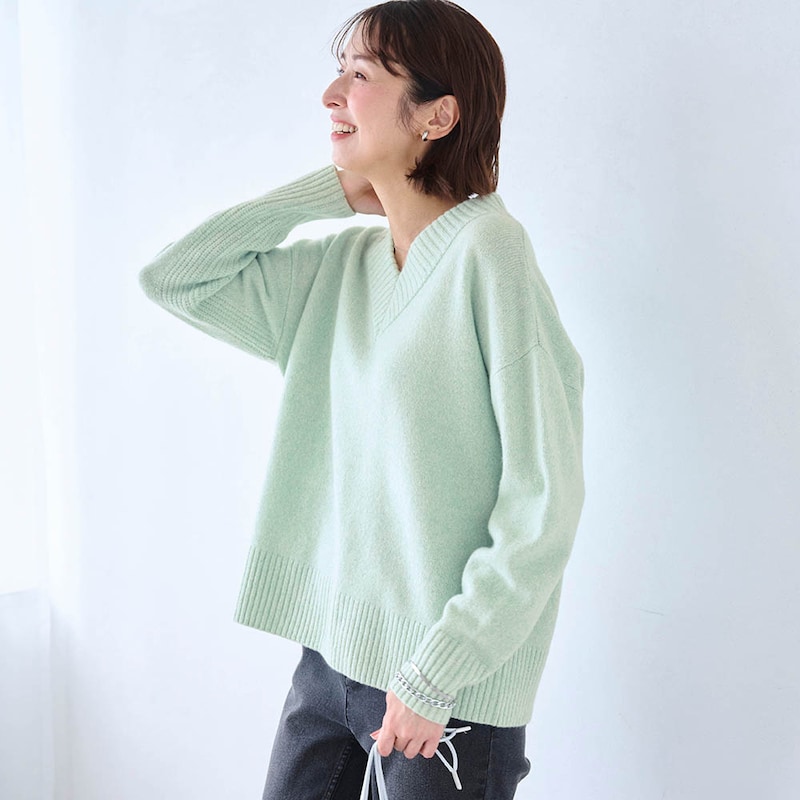 モデル身長169cm／M ＜ソフトグリーン＞