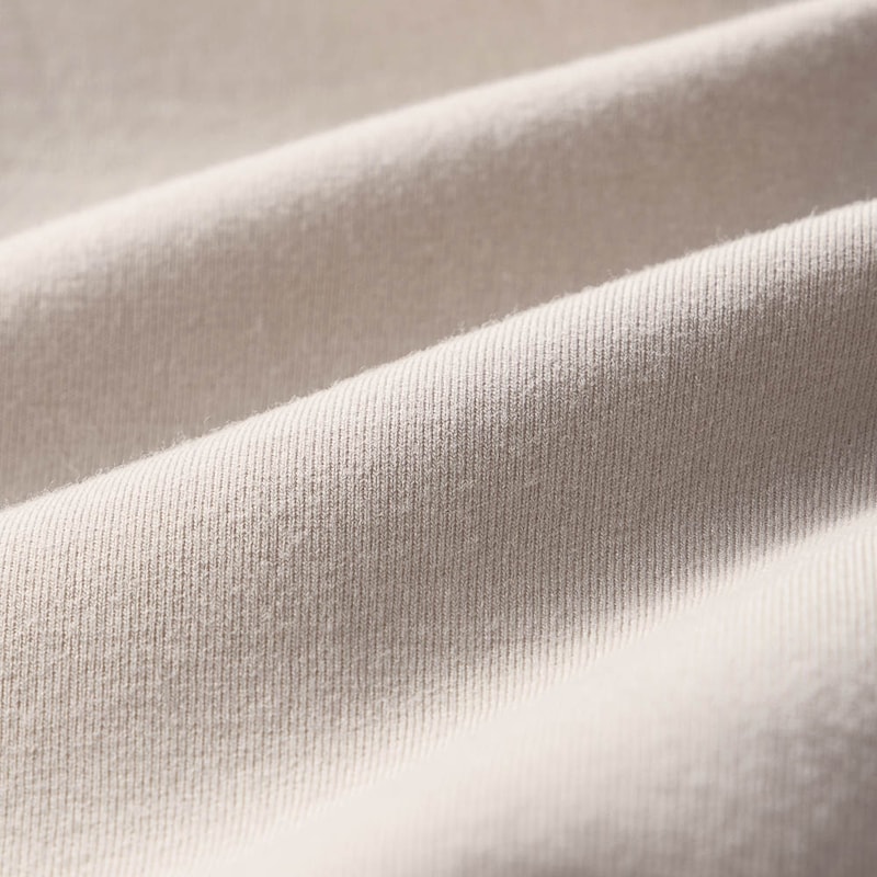 ふくらみのあるカットソーダンボール素材