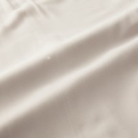きれいめな印象で着られるジョーゼット素材