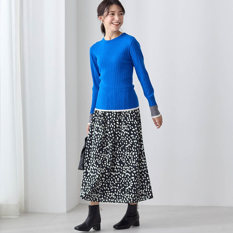 モデル身長170cm／M ※写真は撮影用のため股下+6cmになります。スカートのみ着用