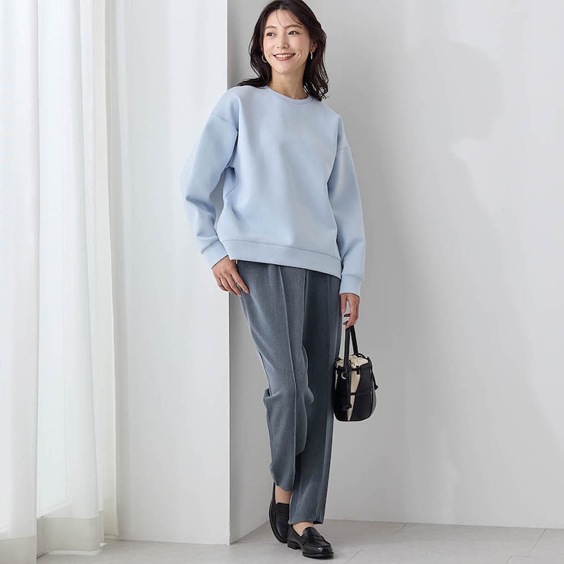 モデル身長170cm／M・股下66cm ※写真は撮影用のため股下+6cmになります。