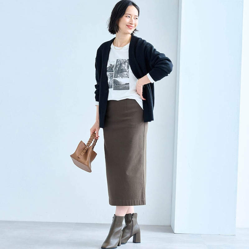 モデル身長168cm／M・総丈75cm ※写真は撮影用のため総丈+6cmになります。