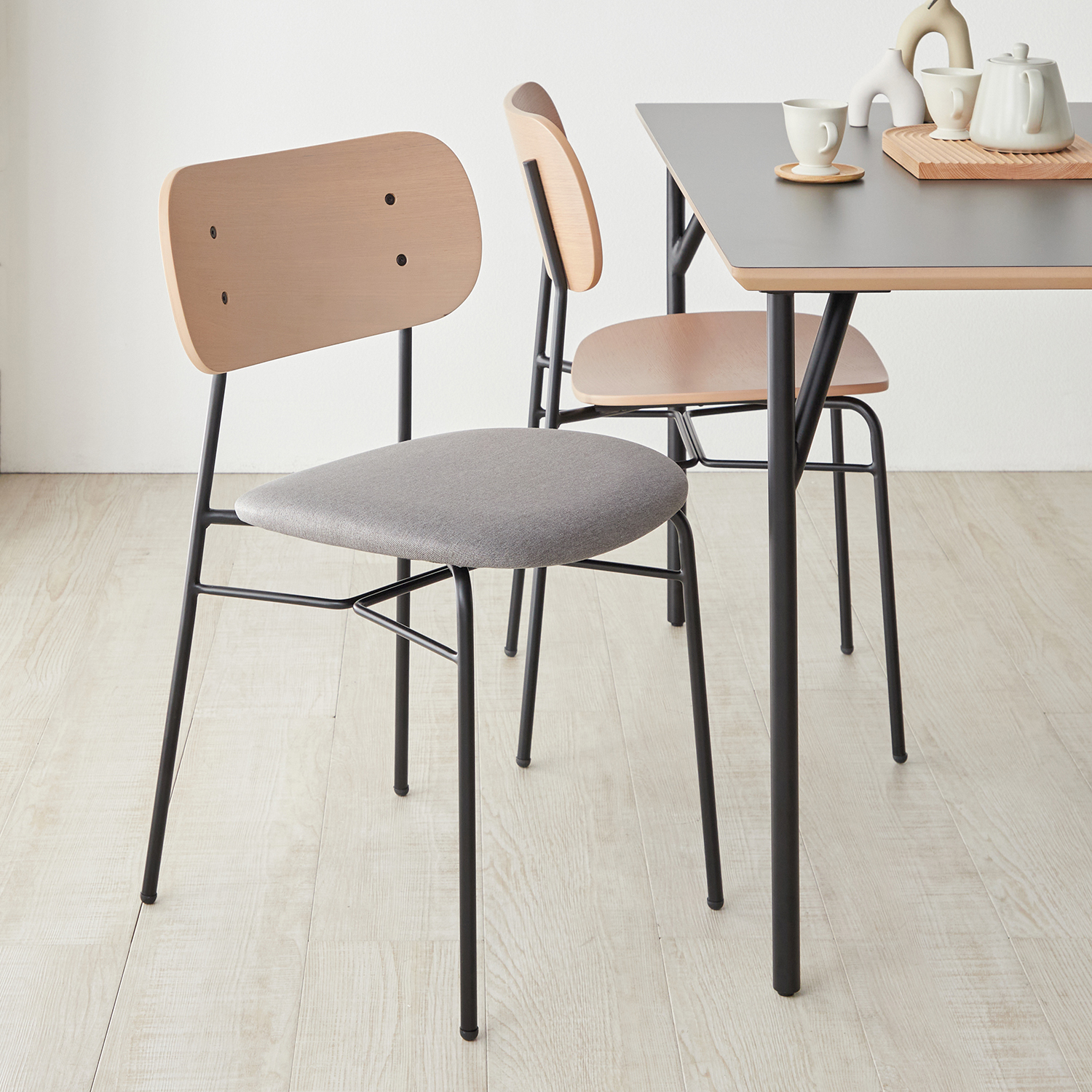 【ベルメゾン】脚部と座面が選べるダイニングチェア2脚セット 【ベルメゾン】脚部と座面が選べるダイニングチェア2脚セット