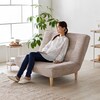 使い勝手の良いサイズが嬉しいソファーシンプルなデザインも魅力です背もたれはハイバックタイプゆったり背中をあずけてリラックスできます張地にはトレンド感のあるコーデュロイ素材を使用座面にはポケットコイルを