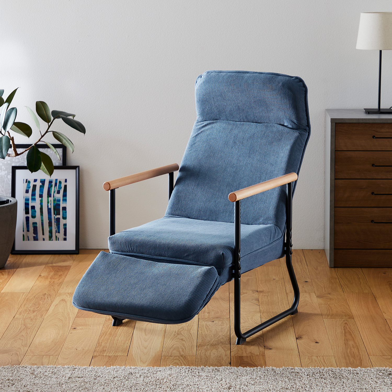 【ベルメゾン】フットレスト付きシンプルリクライニング高座椅子 【ベルメゾン】フットレスト付きシンプルリクライニング高座椅子