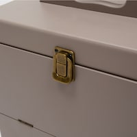 留め具部分アップ
