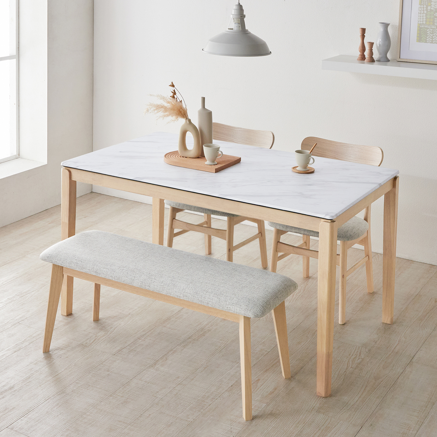 【ベルメゾン】傷や熱に強い石目調ダイニングテーブル 【ベルメゾン】傷や熱に強い石目調ダイニングテーブル